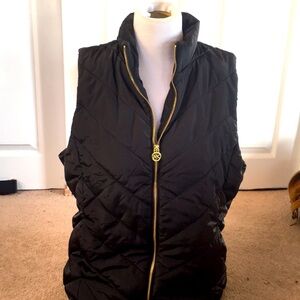 Beautiful Michael Kors Black Zipper Front Fall Vest